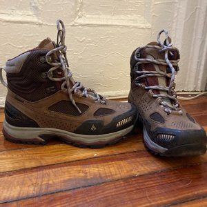 Vasque Breeze AT GTX Hiking Boots Dark Earth/Rum Raisin - Size 7